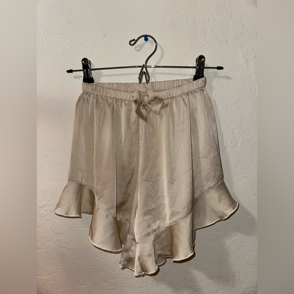 Other - Cream Ruffle Hem Shorts